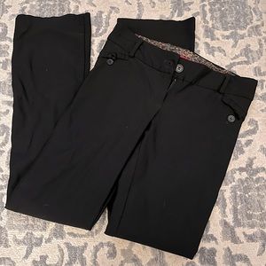When’s Dress Pants Black Size 7 stretchy